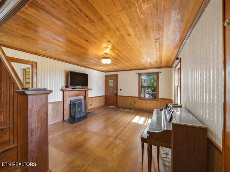 161 Alley Rd