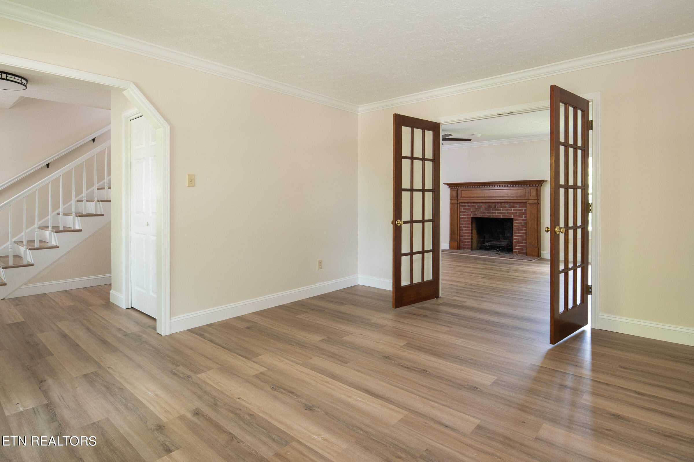 225 Long Bow Rd