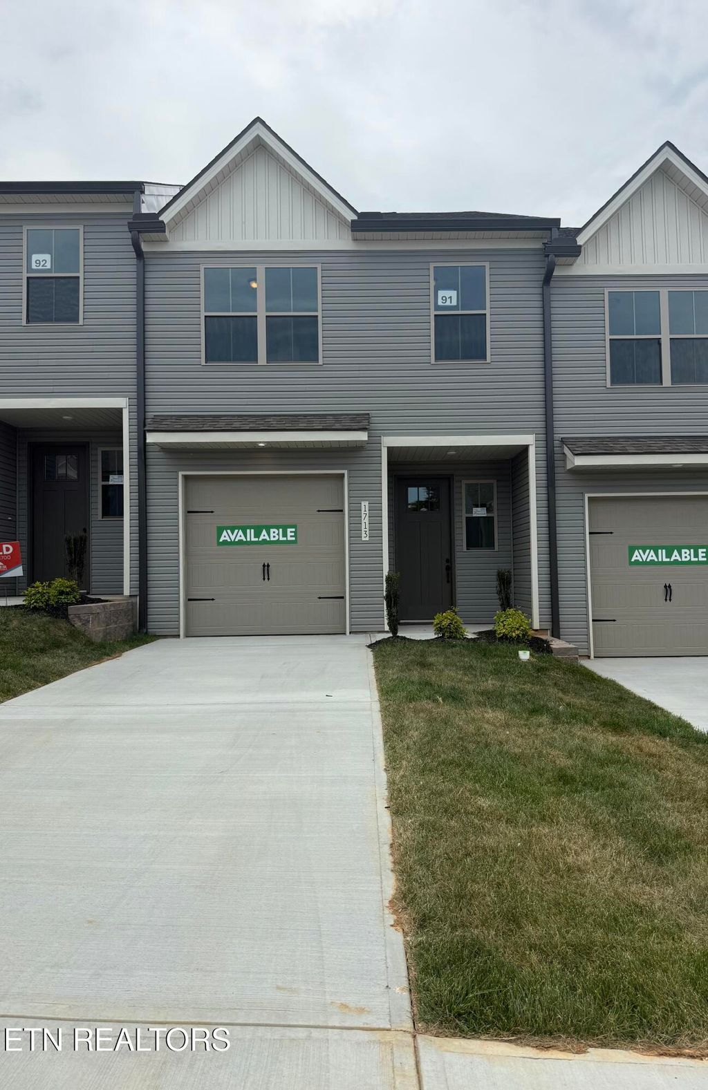 Photo of 1713 Bennett Village Drive, Maryville, TN 37804 (MLS # 1337330)