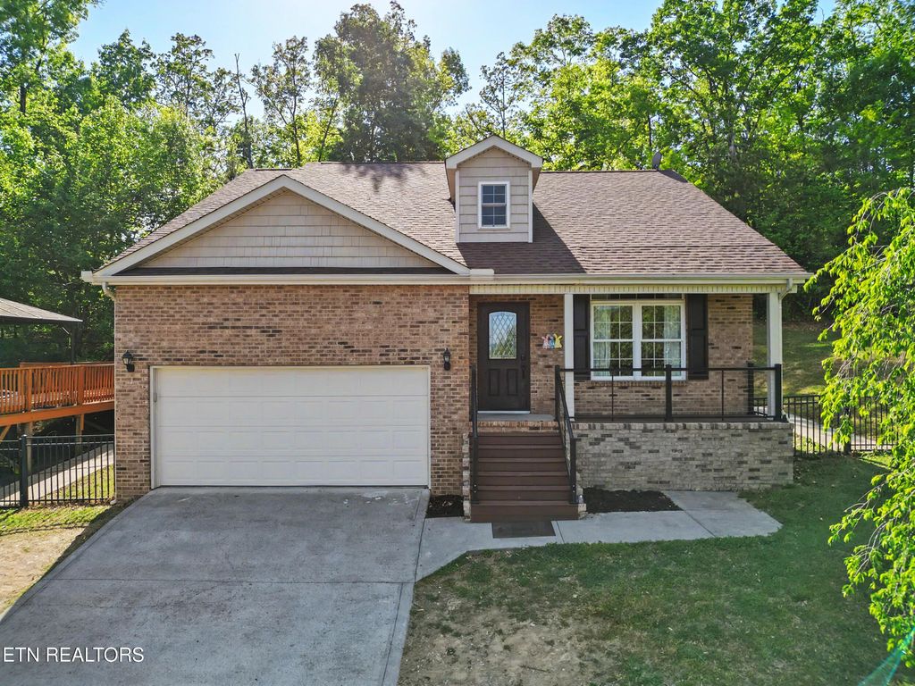 Photo of 1351 Wisteria Lane, Sevierville, TN 37862 (MLS # 1338320)