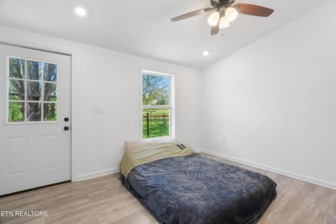 Tiny photo for 570 Stout Town Rd, Blaine, TN 37709 (MLS # 1334965)