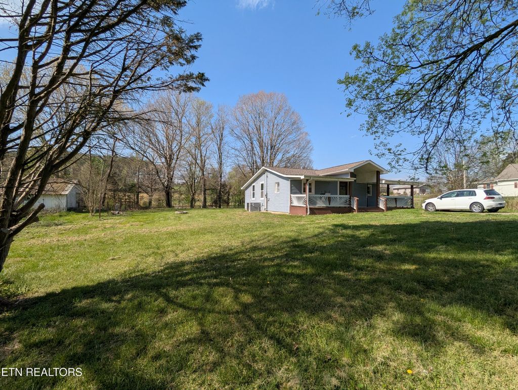 Photo of 570 Stout Town Rd, Blaine, TN 37709 (MLS # 1334965)
