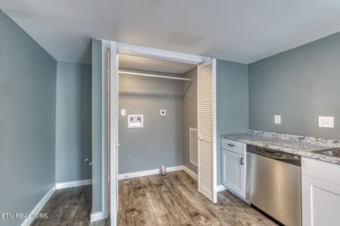 Tiny photo for 8202 Westland Drive, Knoxville, TN 37919 (MLS # 1336801)