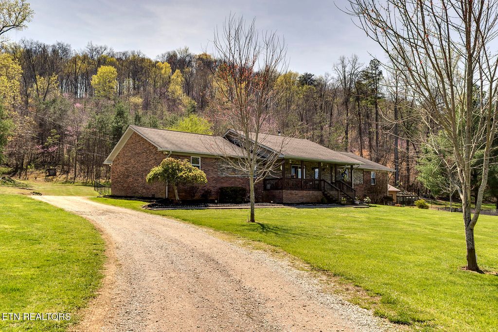 Photo of 138 Edmondson Lane, Maynardville, TN 37807 (MLS # 1295935)