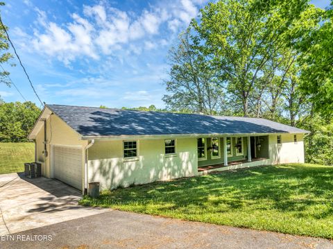 Photo of 5021 Millsaps Drive, Greenback, TN 37742 (MLS # 1338315)