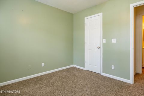 Tiny photo for 812 Blue Spruce Way, Knoxville, TN 37912 (MLS # 1329456)