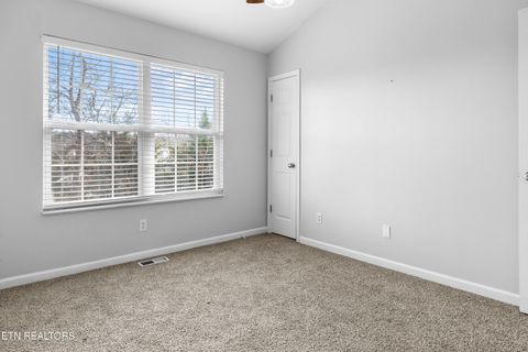 Tiny photo for 812 Blue Spruce Way, Knoxville, TN 37912 (MLS # 1329456)