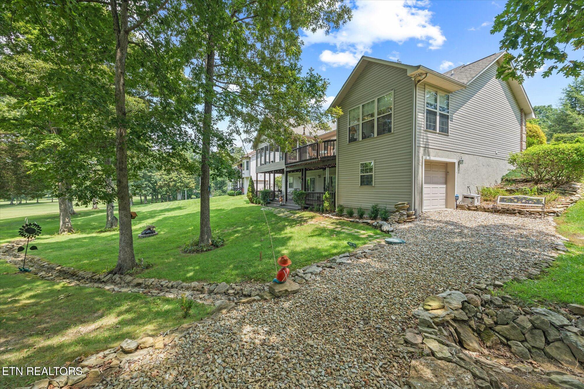 5033 Atoka Lane