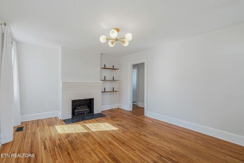Tiny photo for 822 Radford Place, Knoxville, TN 37917 (MLS # 1338180)