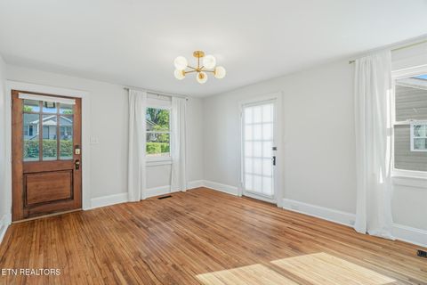 Tiny photo for 822 Radford Place, Knoxville, TN 37917 (MLS # 1338180)