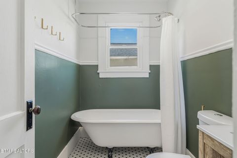 Tiny photo for 822 Radford Place, Knoxville, TN 37917 (MLS # 1338180)