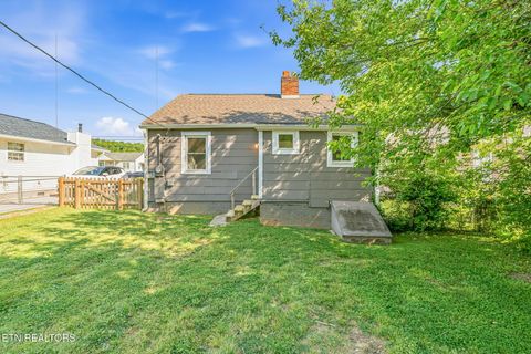 Tiny photo for 822 Radford Place, Knoxville, TN 37917 (MLS # 1338180)