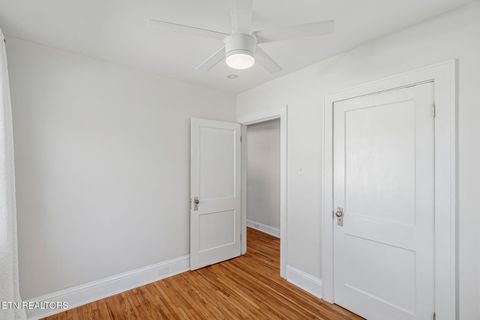 Tiny photo for 822 Radford Place, Knoxville, TN 37917 (MLS # 1338180)