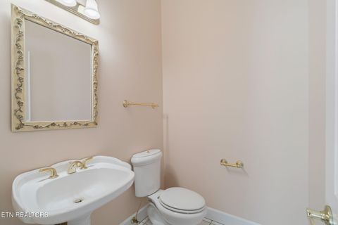 Tiny photo for 680 Oak Chase Blvd, Lenoir City, TN 37772 (MLS # 1341621)