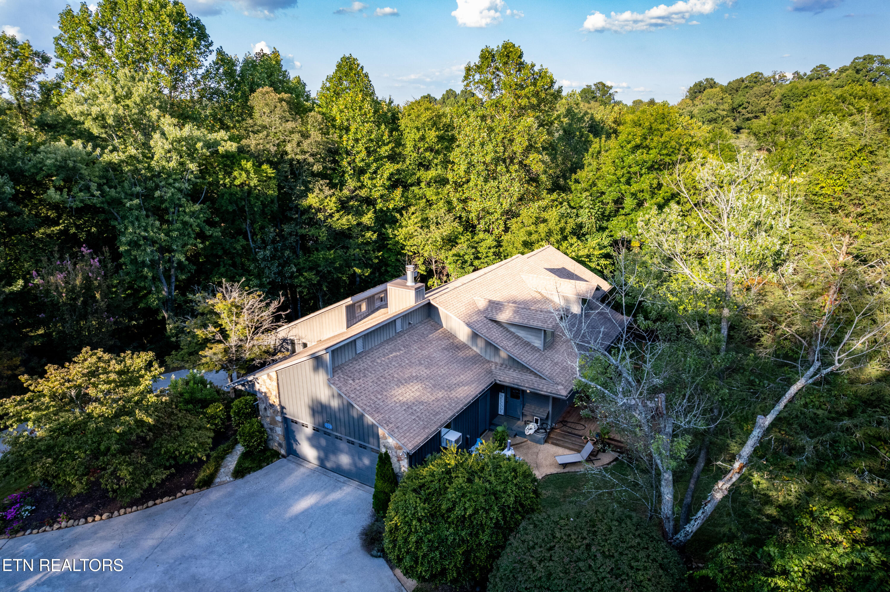 2129 Southwood Drive