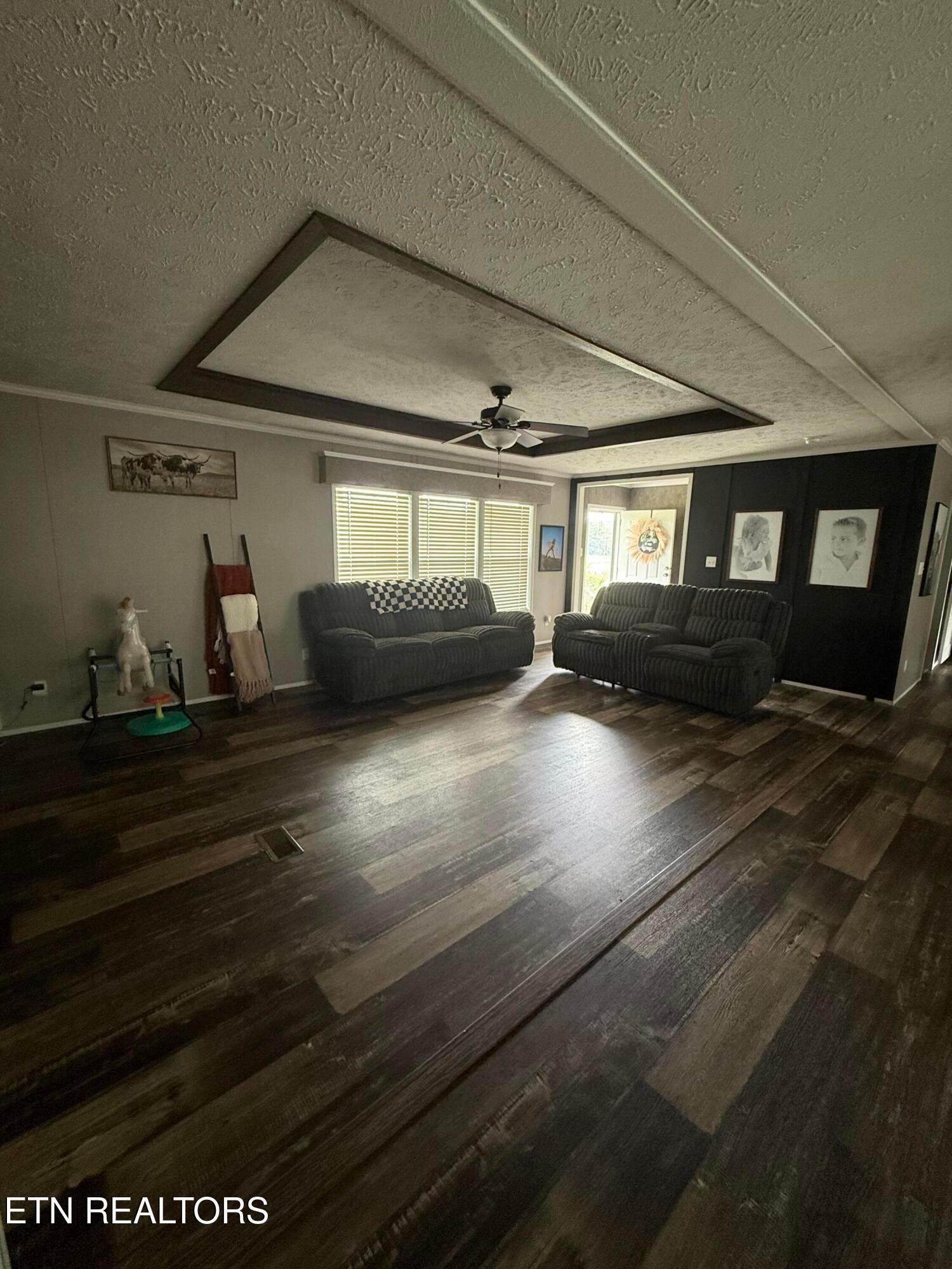 4048 Indian Ridge Rd