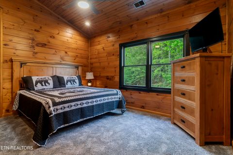 Tiny photo for 810 Great Smoky Way, Gatlinburg, TN 37738 (MLS # 1340582)