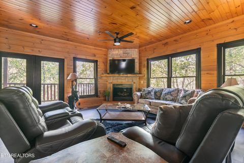 Tiny photo for 810 Great Smoky Way, Gatlinburg, TN 37738 (MLS # 1340582)