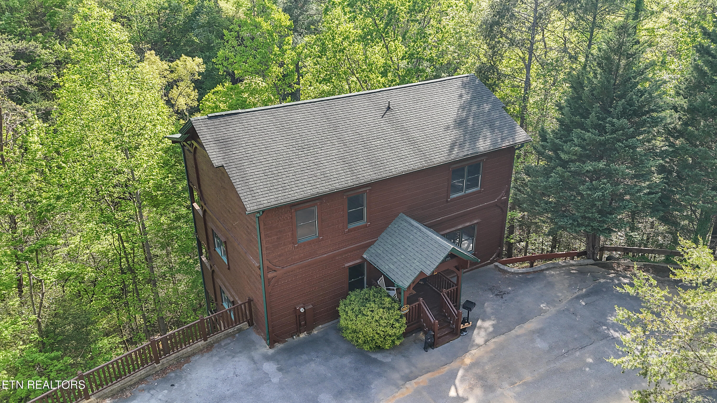 810 Great Smoky Way