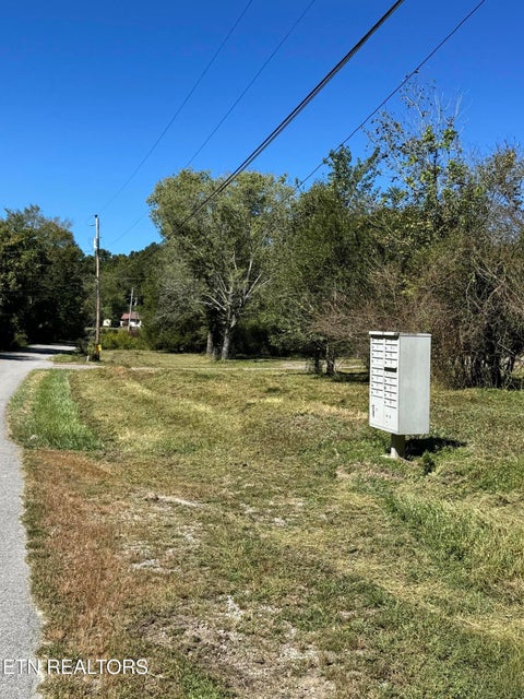 Tiny photo for 214 Cates Rd, Rockwood, TN 37854 (MLS # 1358399)