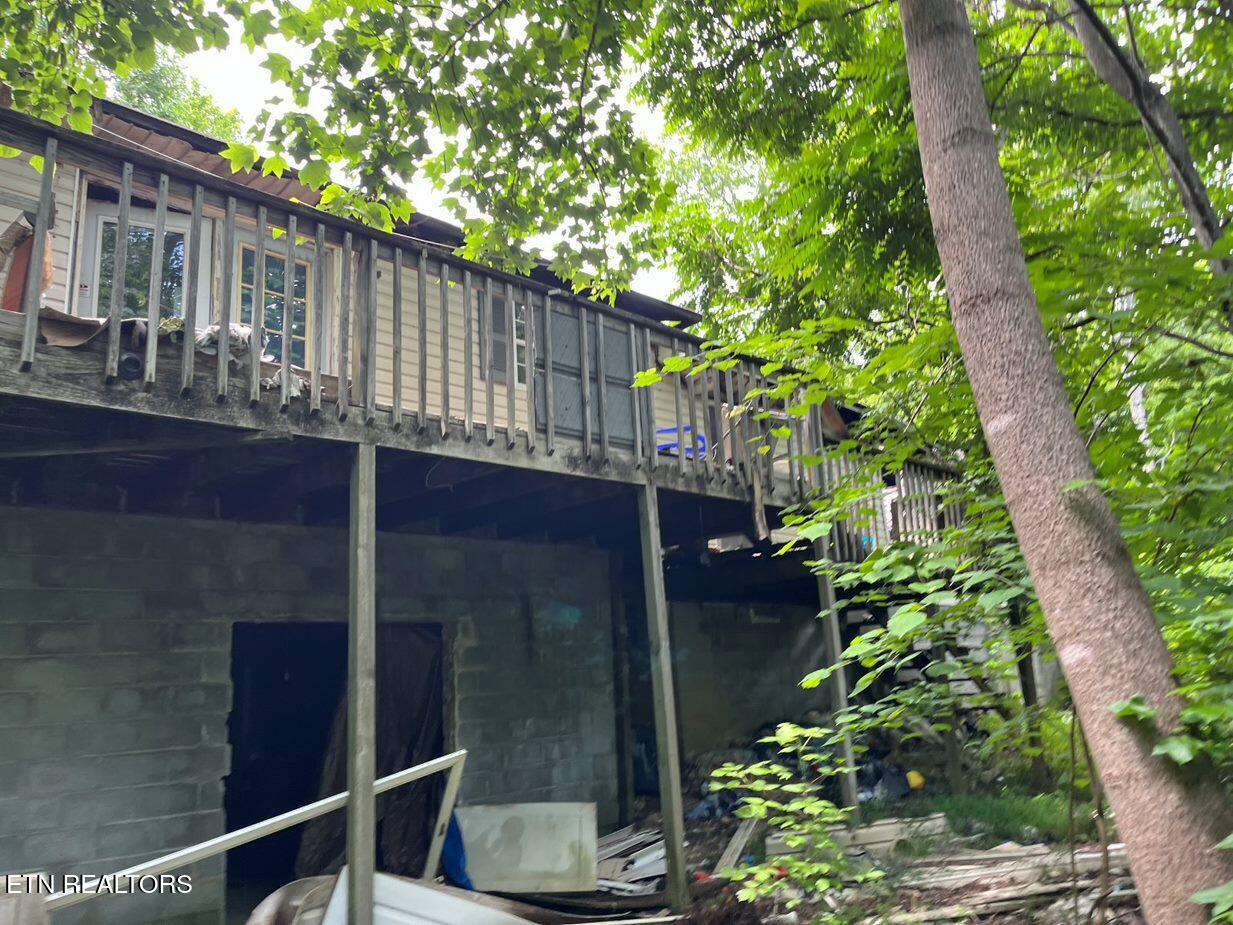 2346 Shady Cove Rd