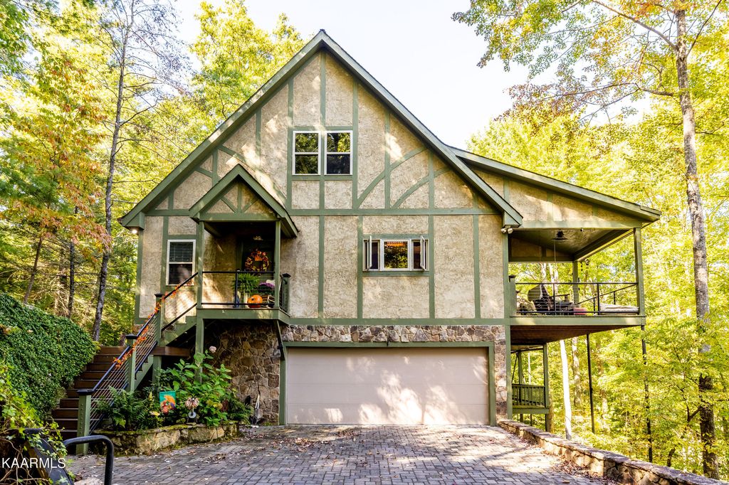 Photo of 124 Kelly Ridge Rd, Townsend, TN 37882 (MLS # 1208825)