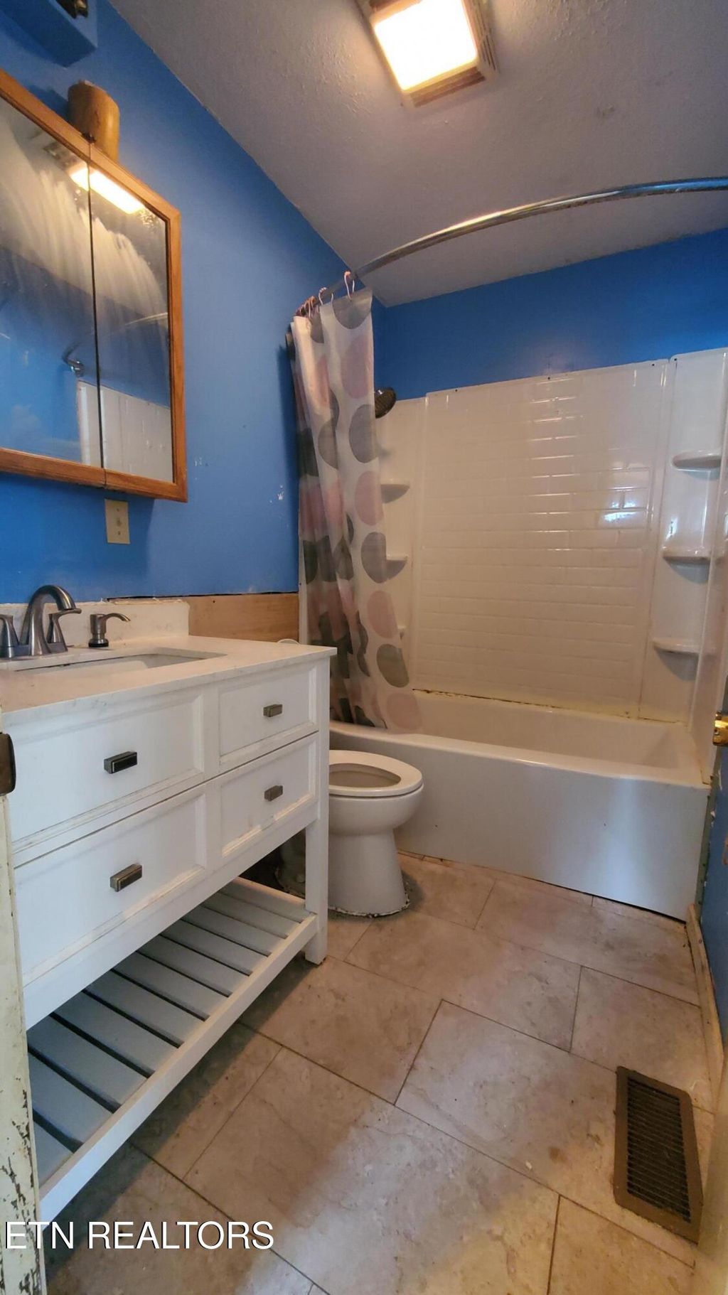 Photo of 314 Spencer Drive, Harriman, TN 37748 (MLS # 1290328)