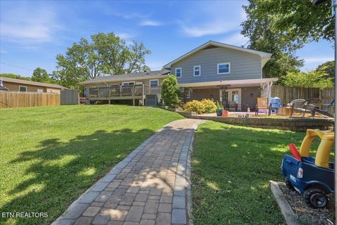 Tiny photo for 8705 Cranwood Drive, Knoxville, TN 37923 (MLS # 1340212)