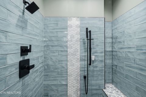 Tiny photo for 960 Deerwood Drive, Dandridge, TN 37725 (MLS # 1327394)