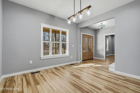 Tiny photo for 960 Deerwood Drive, Dandridge, TN 37725 (MLS # 1327394)