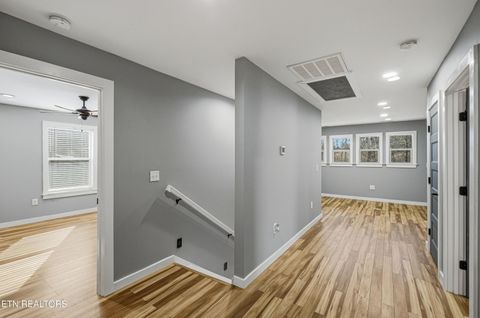 Tiny photo for 960 Deerwood Drive, Dandridge, TN 37725 (MLS # 1327394)