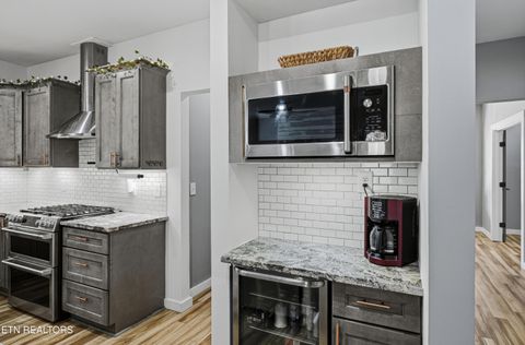 Tiny photo for 960 Deerwood Drive, Dandridge, TN 37725 (MLS # 1327394)