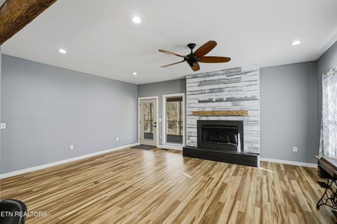 Tiny photo for 960 Deerwood Drive, Dandridge, TN 37725 (MLS # 1327394)