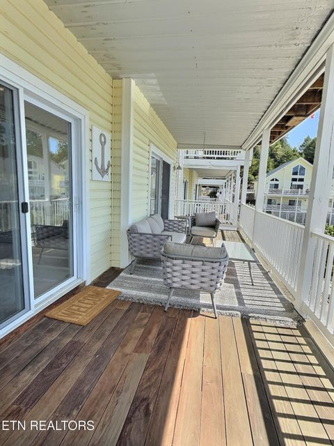 Tiny photo for 117 W Deer Hill Village Lane, LaFollette, TN 37766 (MLS # 1317053)