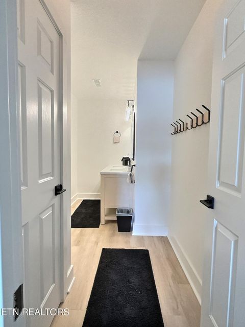Tiny photo for 117 W Deer Hill Village Lane, LaFollette, TN 37766 (MLS # 1317053)