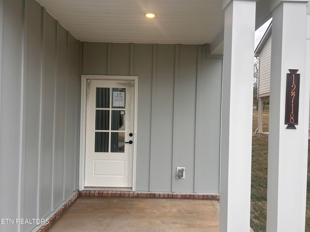 Photo of 12718 Duckfoot Lane (Lot 5) Ln, Farragut, TN 37934 (MLS # 1324911)