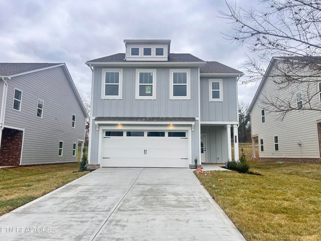 Photo of 12718 Duckfoot Lane (Lot 5) Ln, Farragut, TN 37934 (MLS # 1324911)