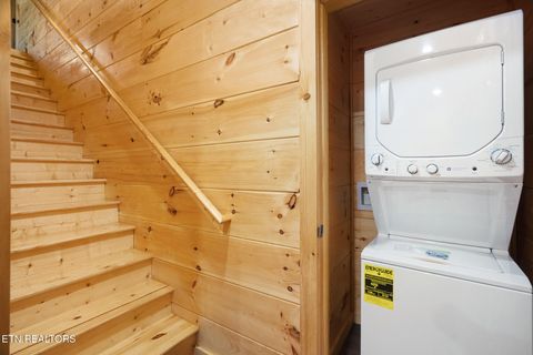 Tiny photo for 804 String Run Way, Pigeon Forge, TN 37863 (MLS # 1333694)