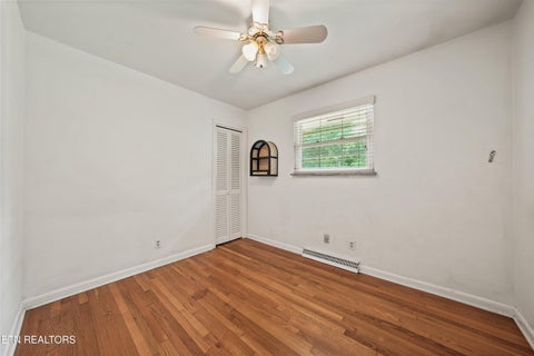Tiny photo for 5712 Pinellas Drive, Knoxville, TN 37919 (MLS # 1350037)