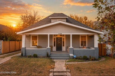 Photo of 119 E Caldwell Ave, Knoxville, TN 37917 (MLS # 1350414)