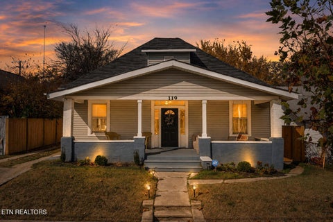 Photo of 119 E Caldwell Ave, Knoxville, TN 37917 (MLS # 1350414)