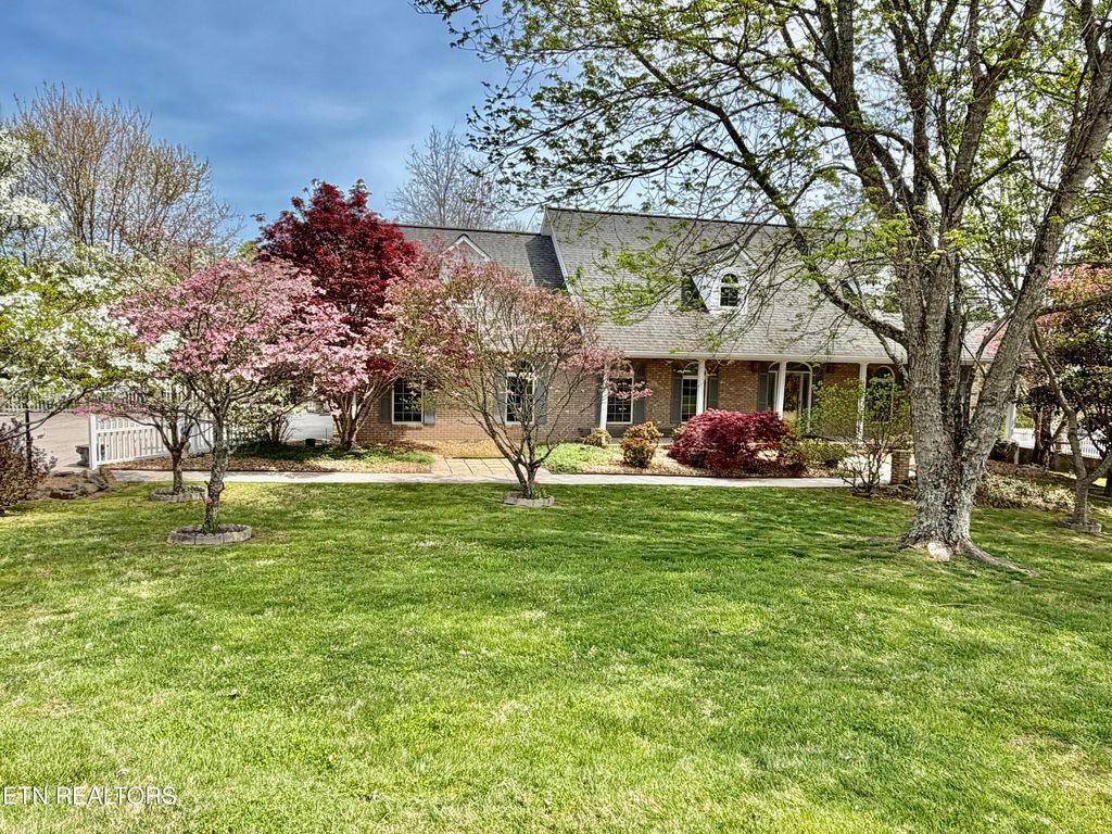 Photo of 352 Rutherford Drive, New Tazewell, TN 37825 (MLS # 1336014)