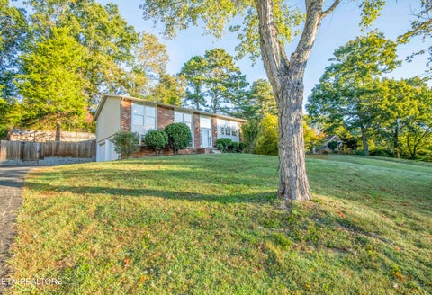 Tiny photo for 11713 Foxford Drive, Knoxville, TN 37934 (MLS # 1359635)