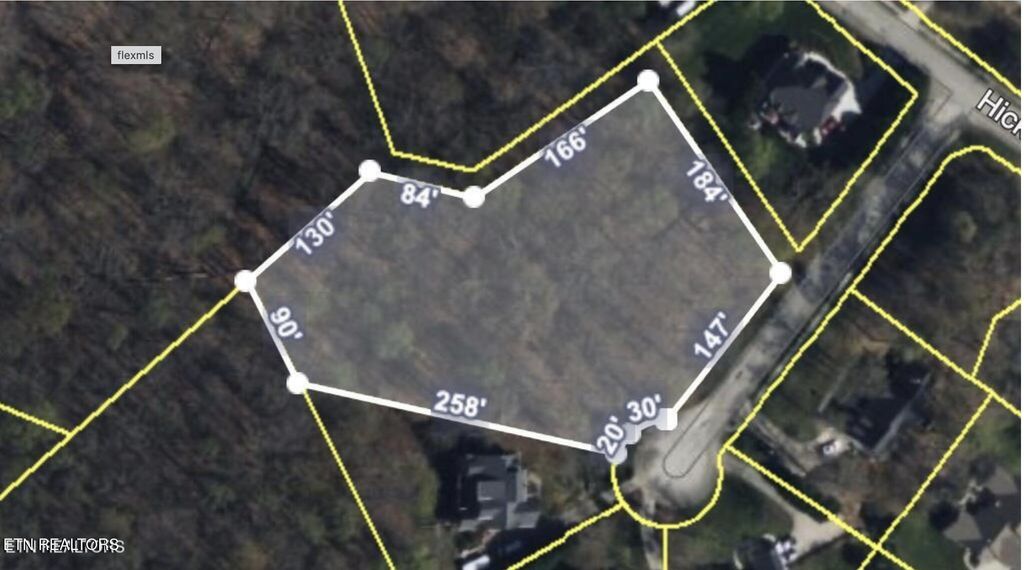 Photo of 12 Hawthorn Place, Norris, TN 37828 (MLS # 1326782)