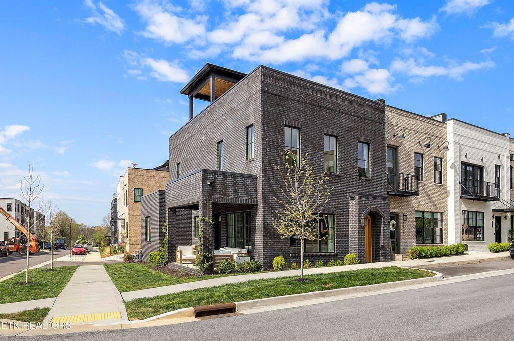 Photo of 9839 Clingmans Dome Drive, Knoxville, TN 37922 (MLS # 1336080)