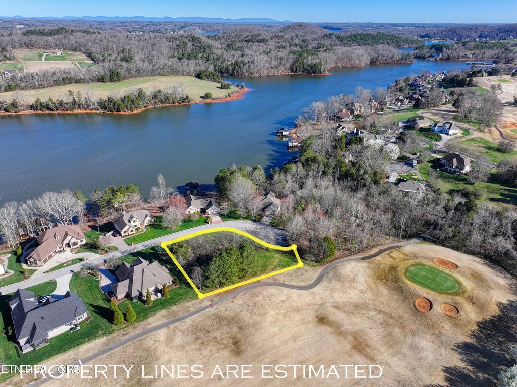 Photo of 696 Sandpiper Drive, Vonore, TN 37885 (MLS # 1256981)