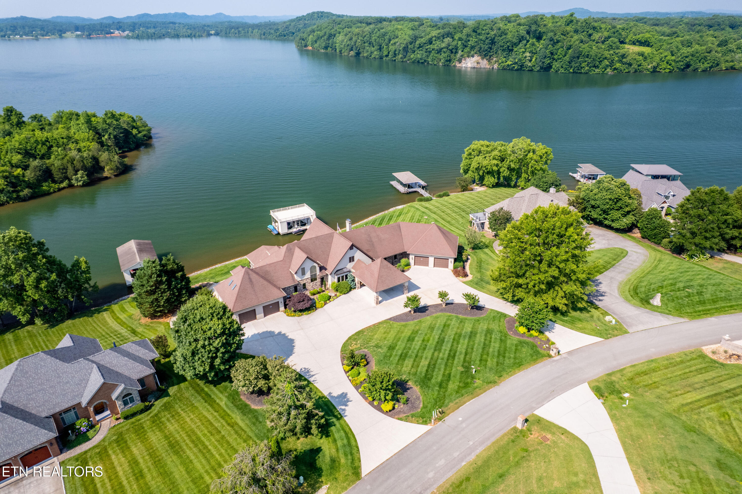 129 Indian Shadows Drive