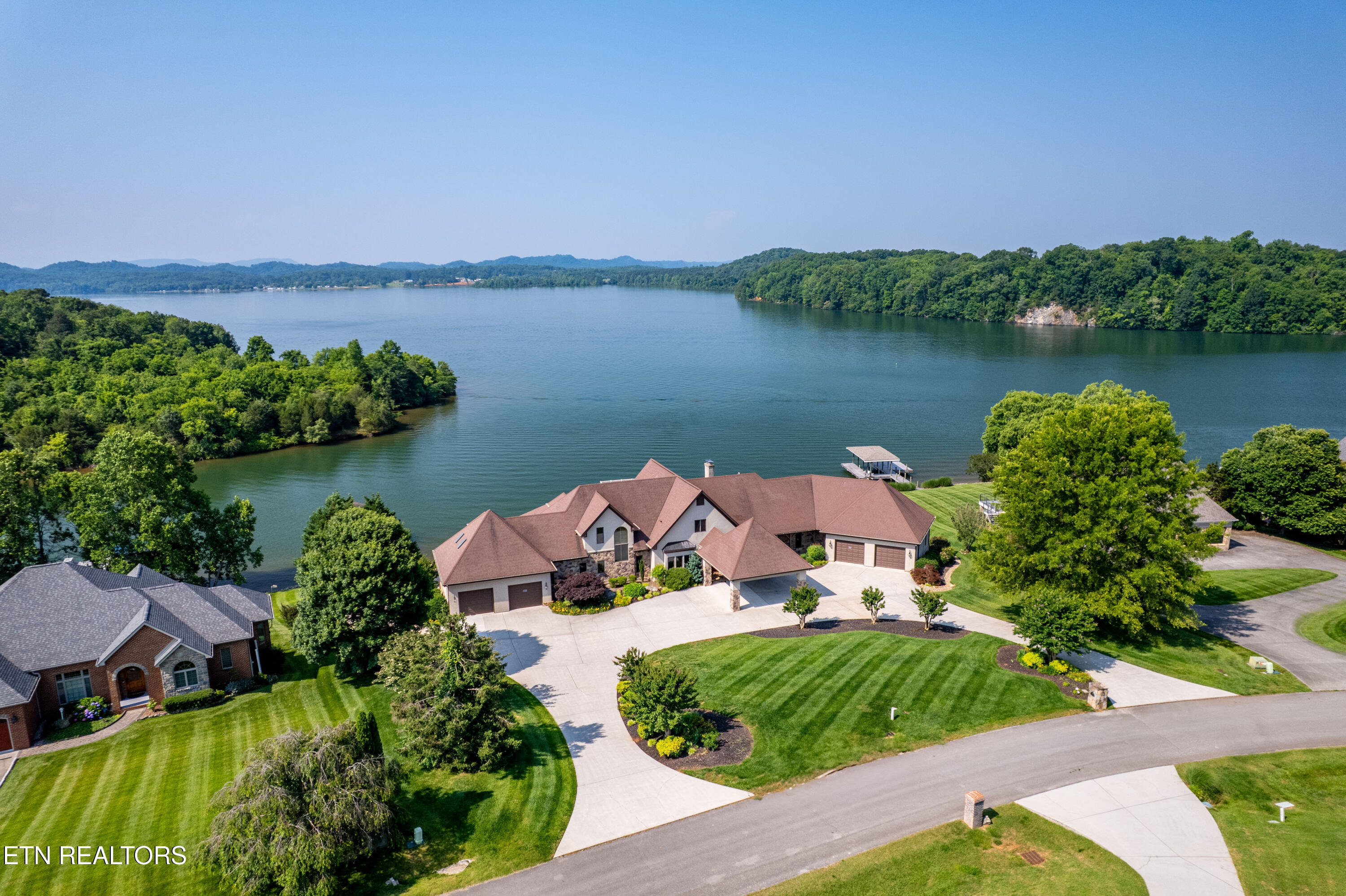 129 Indian Shadows Drive