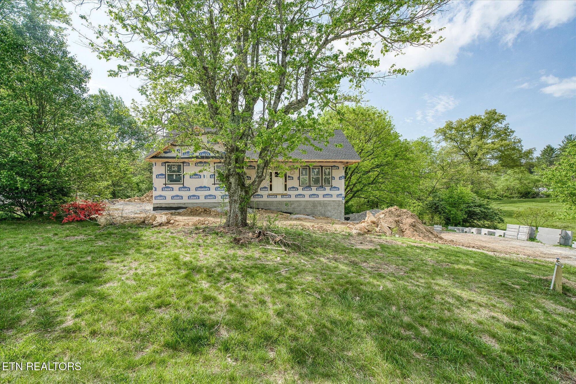 64 Buena Vista Drive