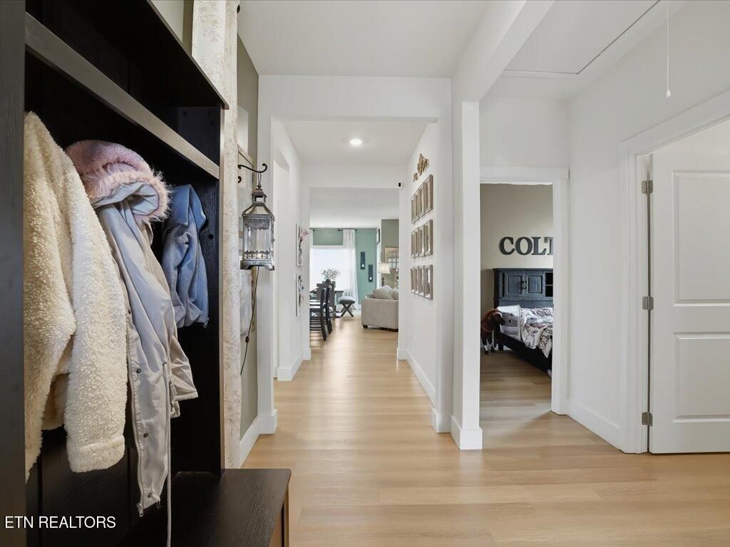 Photo of 5128 Lost Creek Drive, Morristown, TN 37813 (MLS # 1331014)